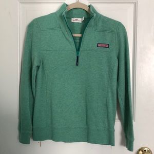 Green Vineyard Vines Pullover. XXS